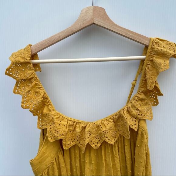 Altar’d State yellow tie back detail eyelet ruffle straps size medium - Picture 2 of 11